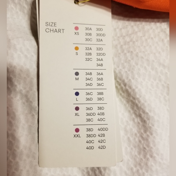 NWT HIGH SUPPORT SPORTS BRA  BACK CLOSURE XS MOLDED CUPS - Picture 5 of 10